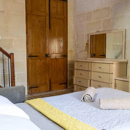 Casa 4 Floor Townhouse And Private Pool Vila