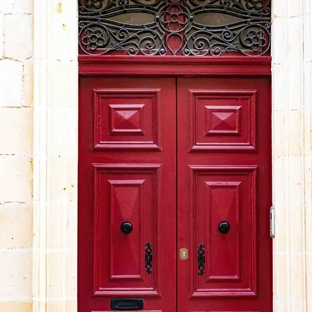 Casa 4 Floor Townhouse And Private Pool * Naxxar