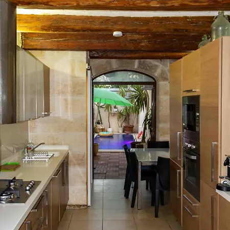 Casa 4 Floor Townhouse And Private Pool Vila *