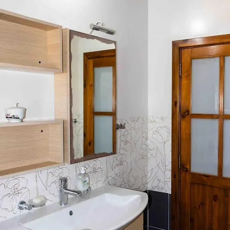 Casa 4 Floor Townhouse And Private Pool Naxxar