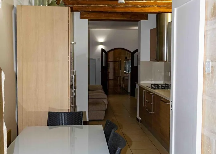 Casa 4 Floor Townhouse And Private Pool Villa