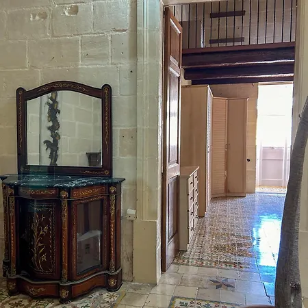 Villa Casa 4 Floor Townhouse And Private Pool Naxxar