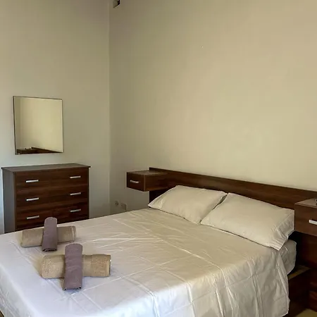 Villa Casa 4 Floor Townhouse And Private Pool Naxxar