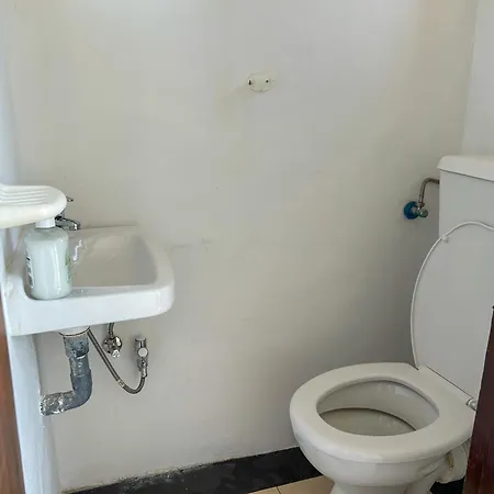 Casa 4 Floor Townhouse And Private Pool Naxxar