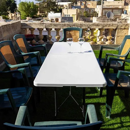 Vilă Casa 4 Floor Townhouse And Private Pool Naxxar