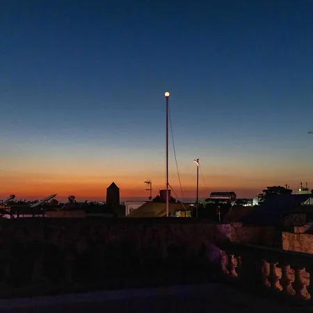 Casa 4 Floor Townhouse And Private Pool