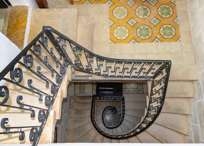 Casa 4 Floor Townhouse And Private Pool Naxxar