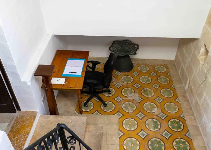 Casa 4 Floor Townhouse And Private Pool Naxxar