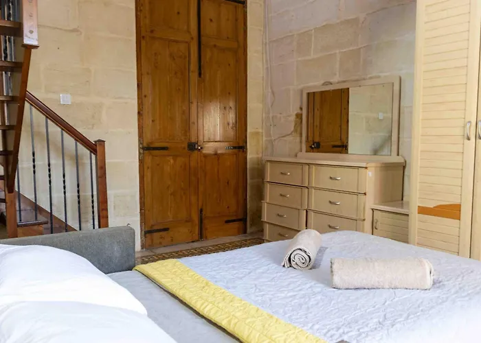 Casa 4 Floor Townhouse And Private Pool Villa