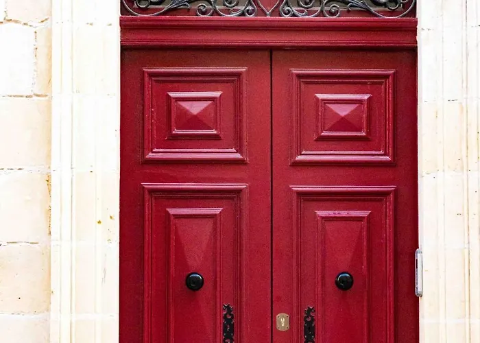 Casa 4 Floor Townhouse And Private Pool * Naxxar