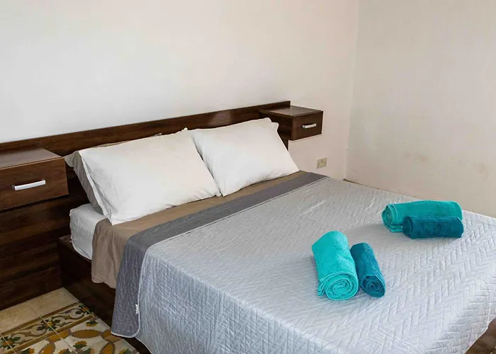 Casa 4 Floor Townhouse And Private Pool