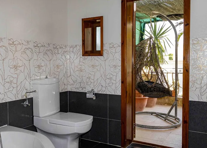 Casa 4 Floor Townhouse And Private Pool Villa *